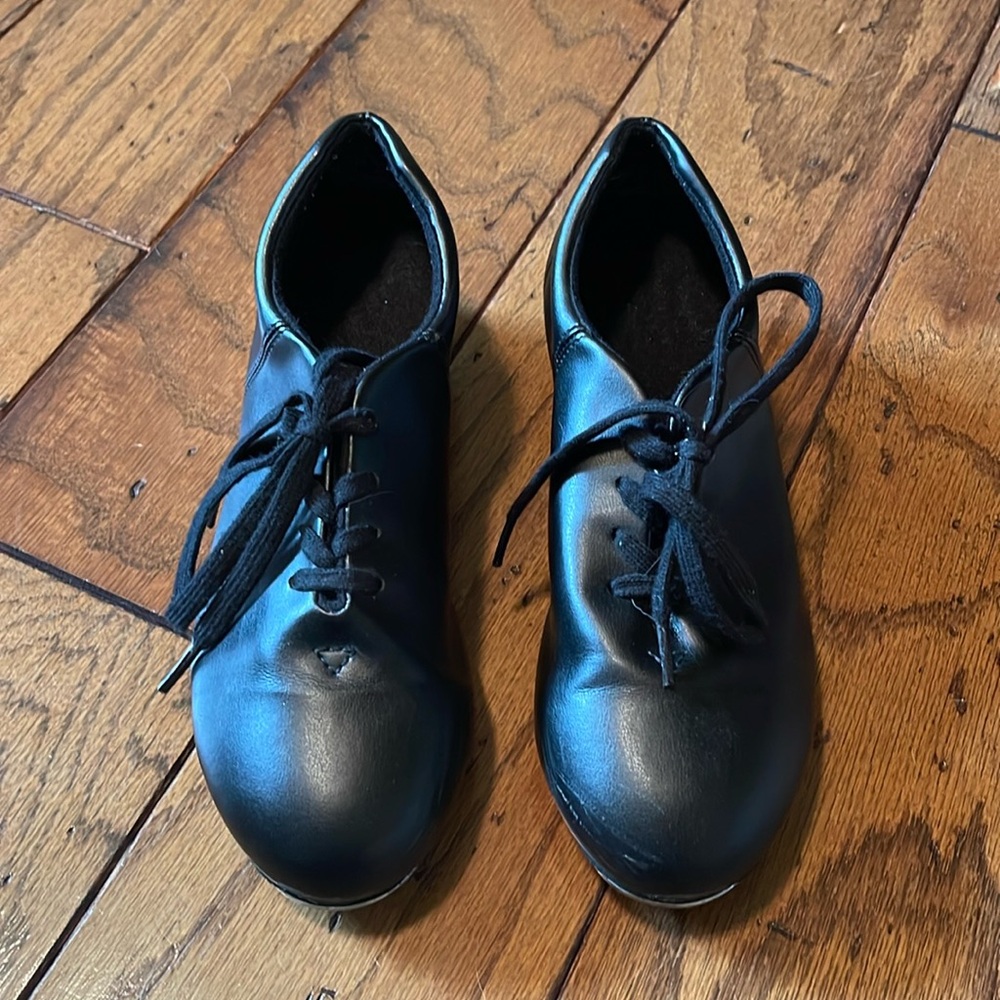 Capezio Tap shoes. Size 7.